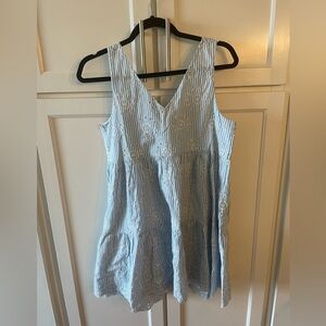 Searsucker Ann Taylor Dress with flower design